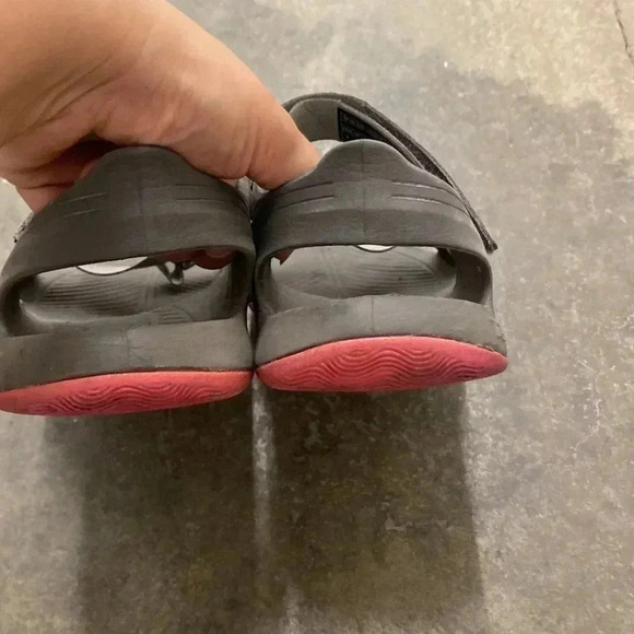 Teva sandals - Picture 4 of 8